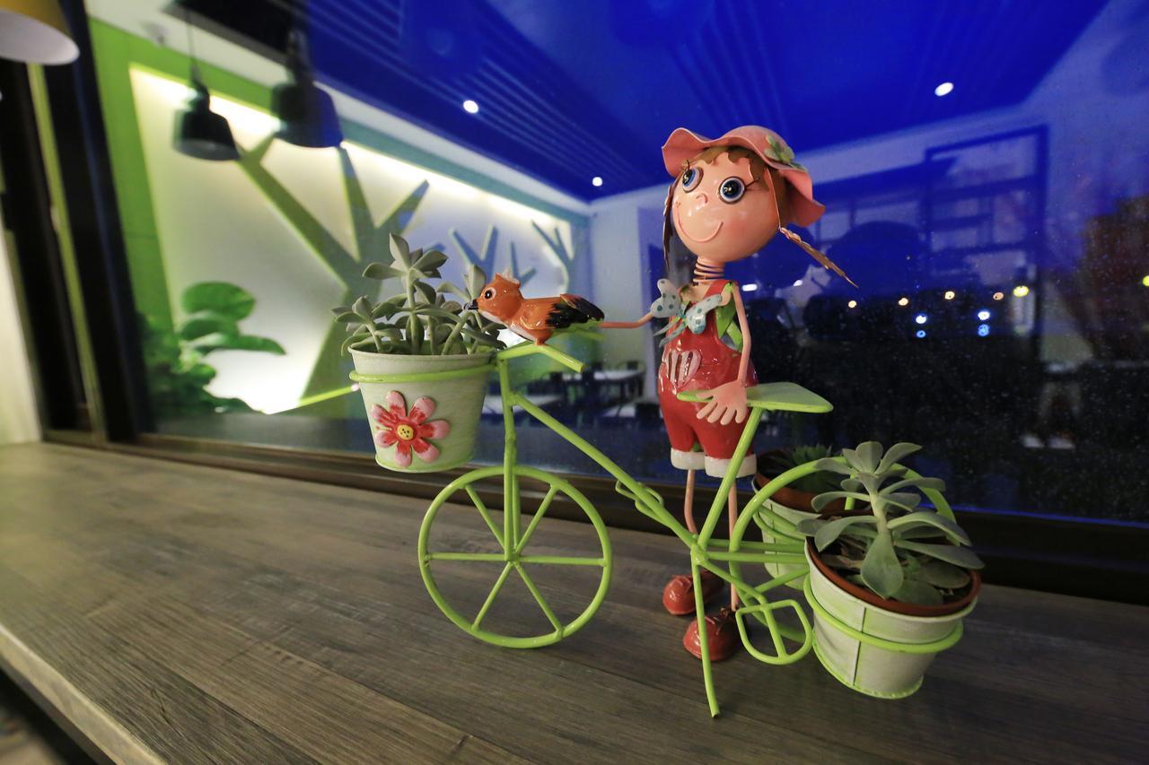 เออร์ลี ซัมเมอร์ บีแอนด์บี Bed & Breakfast หลัวตง ภายนอก รูปภาพ
